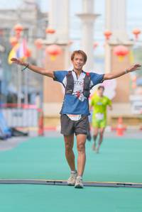 BIB: 
                            <button type="button" onclick="openModal(21760733)" class="btn btn-primary btn-sm float-right btn-popup" data-toggle="modal" data-target=".modal-high-quality">
                        <i class="fas fa-shopping-cart"></i> Add to Cart
                    </button>
                                            <button type="button" onclick="isThisMe(21760733, true)" class="btn btn-success btn-sm float-right btn-popup btn-isme hidden" data-toggle="tooltip" data-placement="bottom" title="นี่คือรูปของคุณใช่ไหม คลิกที่นี่เพื่อเอาเข้าอัลบั้ม">
                        <i class="fas fa-plus"></i> Add to album
                    </button>
                    <button type="button" onclick="isThisMe(21760733, false)" class="btn btn-warning btn-sm float-right btn-popup btn-isnotme hidden">
                        <i class="fas fa-ban"></i> Remove from album
                    </button>